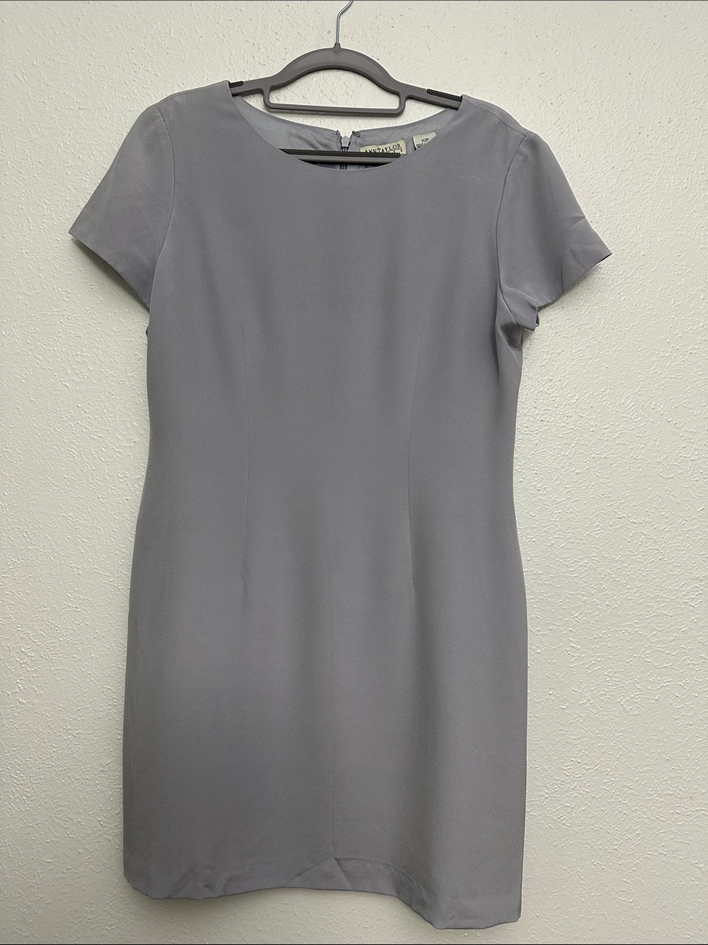 Ann Taylor 100% Silk Short Sleeve Dress